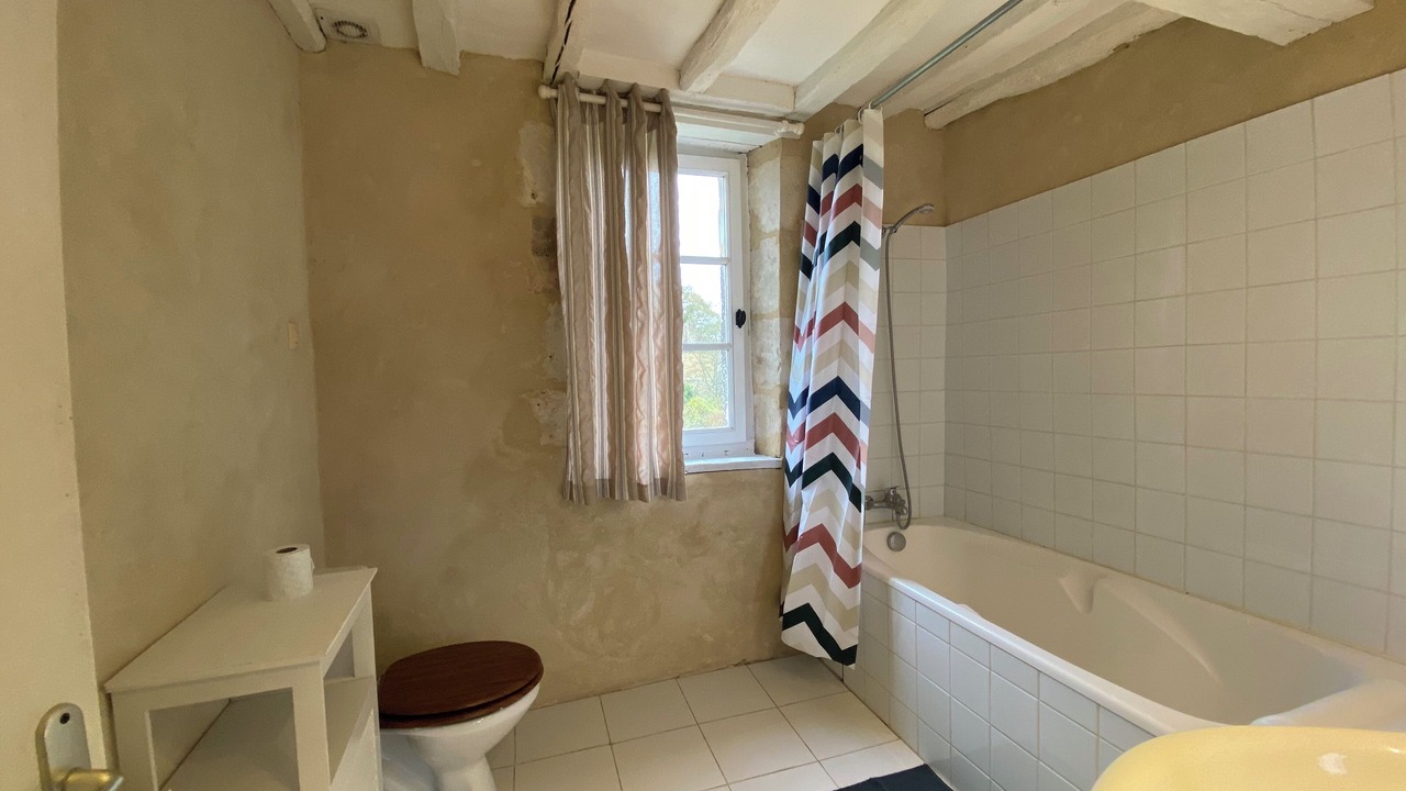 Photo of Bathroom in Eperrais