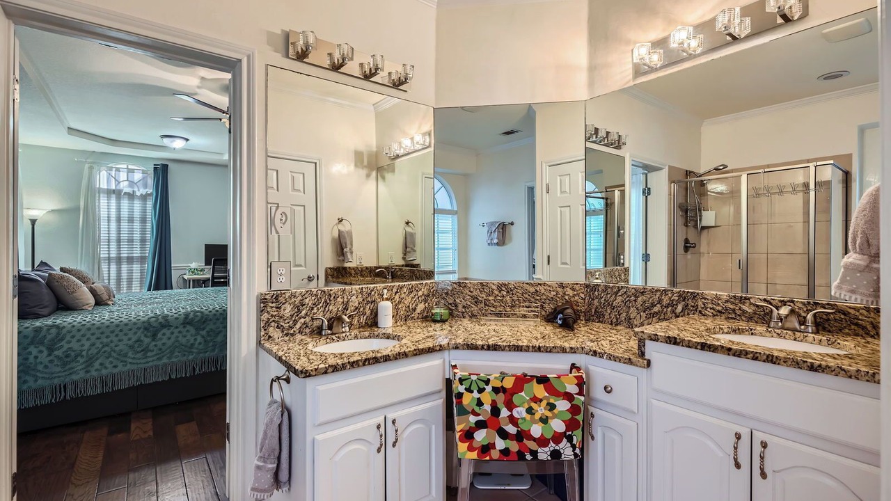 Photo of Bathroom in Frisco