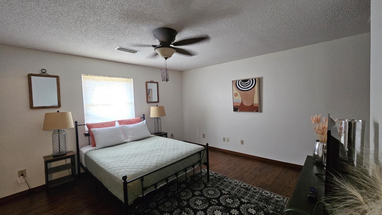 Photo of Bedroom in Grande Lagoon Lakes
