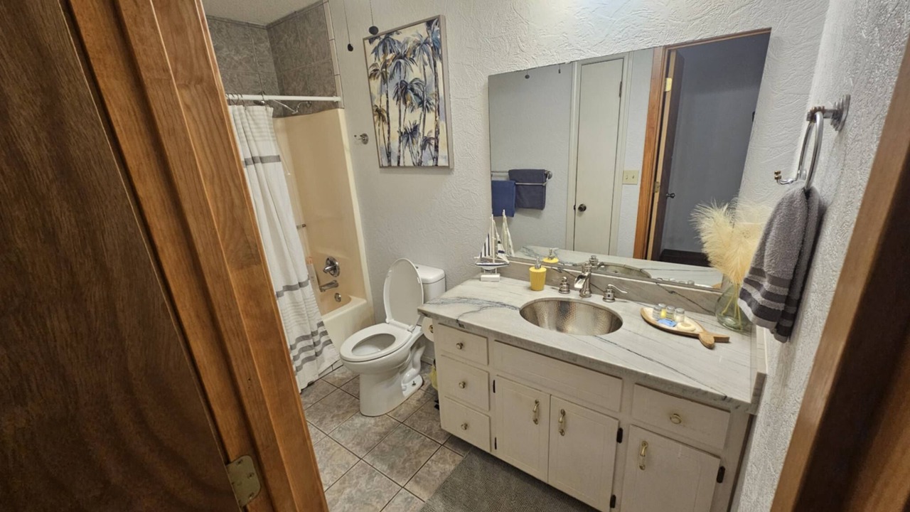 Photo of Bathroom in Grande Lagoon Lakes