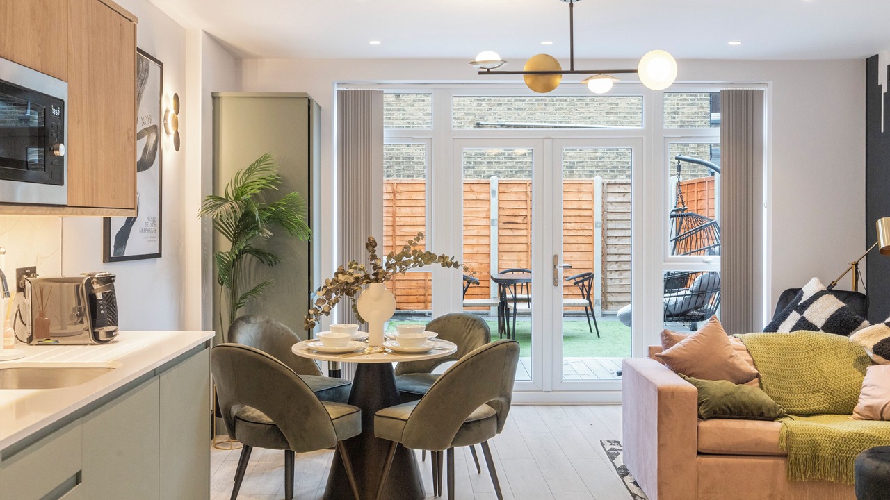 Photo of Livingroom in Tottenham Hale