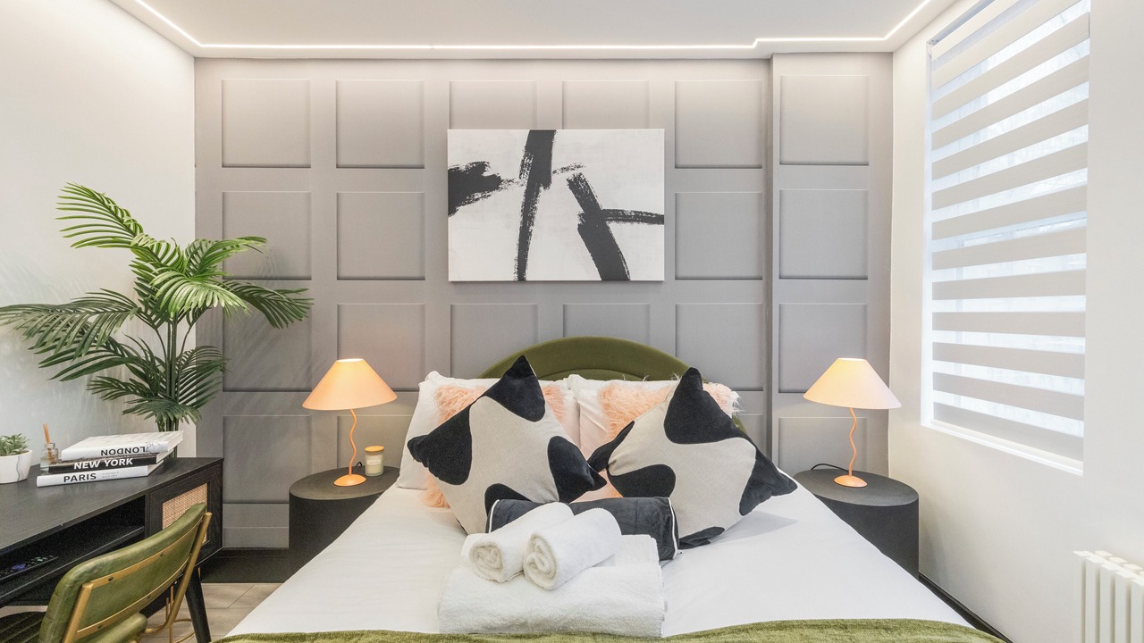 Photo of Bedroom in Tottenham Hale