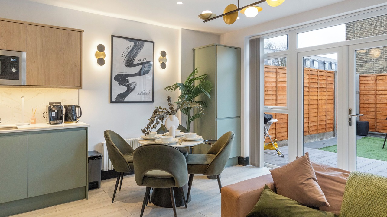 Photo of Others in Tottenham Hale