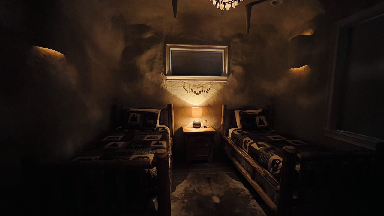 Photo of Bedroom in White Sulphur Springs