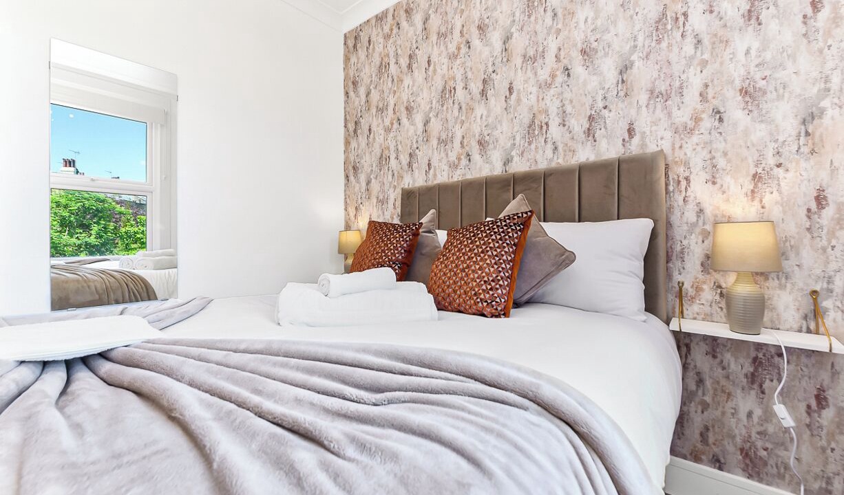 Photo of Bedroom in Gospel Oak