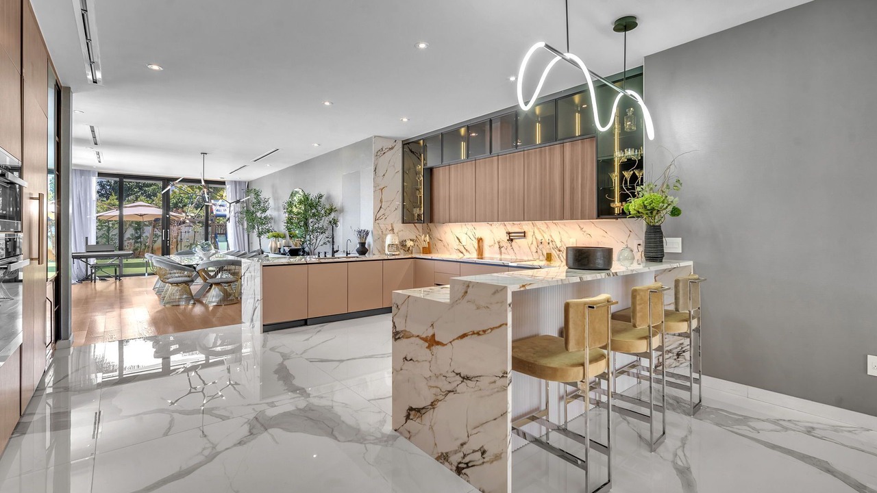 Photo of Kitchen in Golden Glades