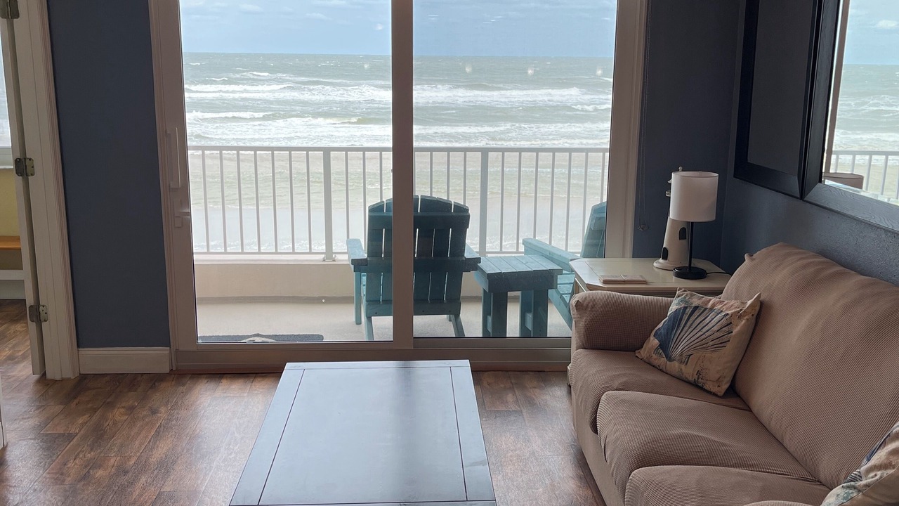 Photo of Livingroom in Ponce Inlet