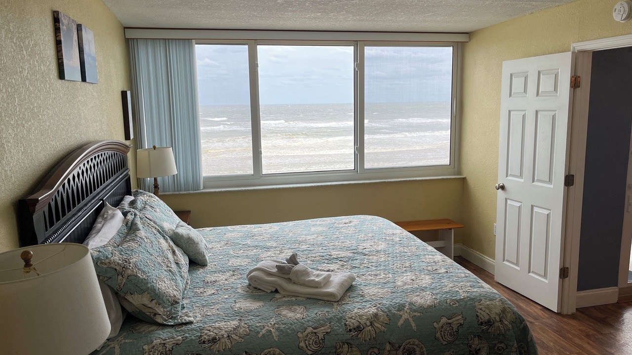 Photo of Bedroom in Ponce Inlet