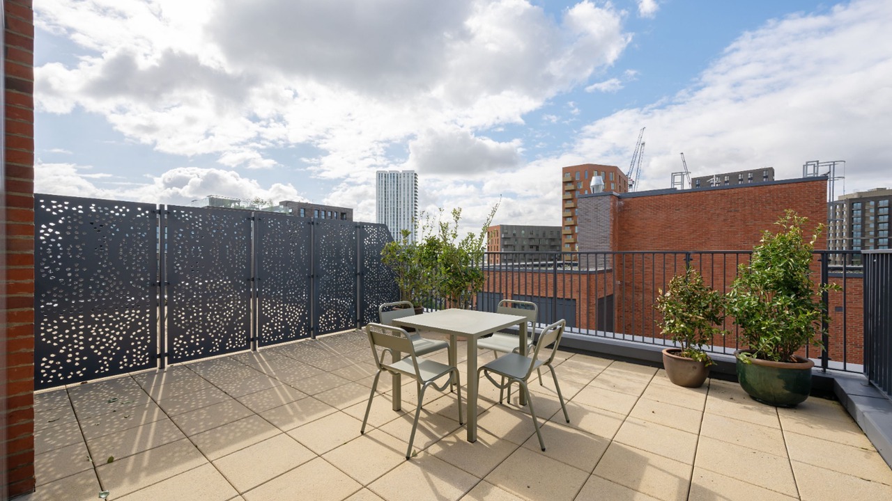 Photo of Outdoor in Tottenham Hale