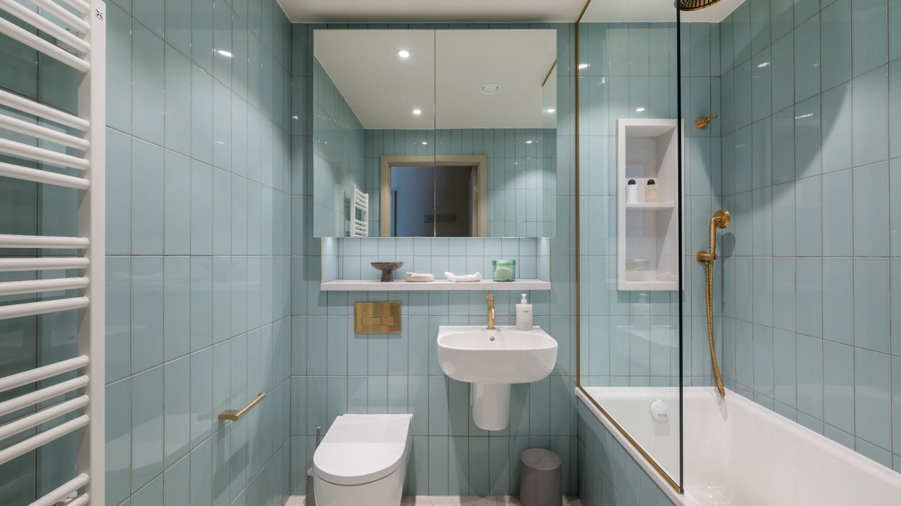 Photo of Bathroom in Tottenham Hale