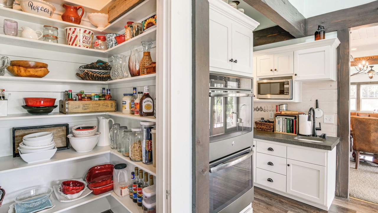 Photo of Kitchen in Glenn County