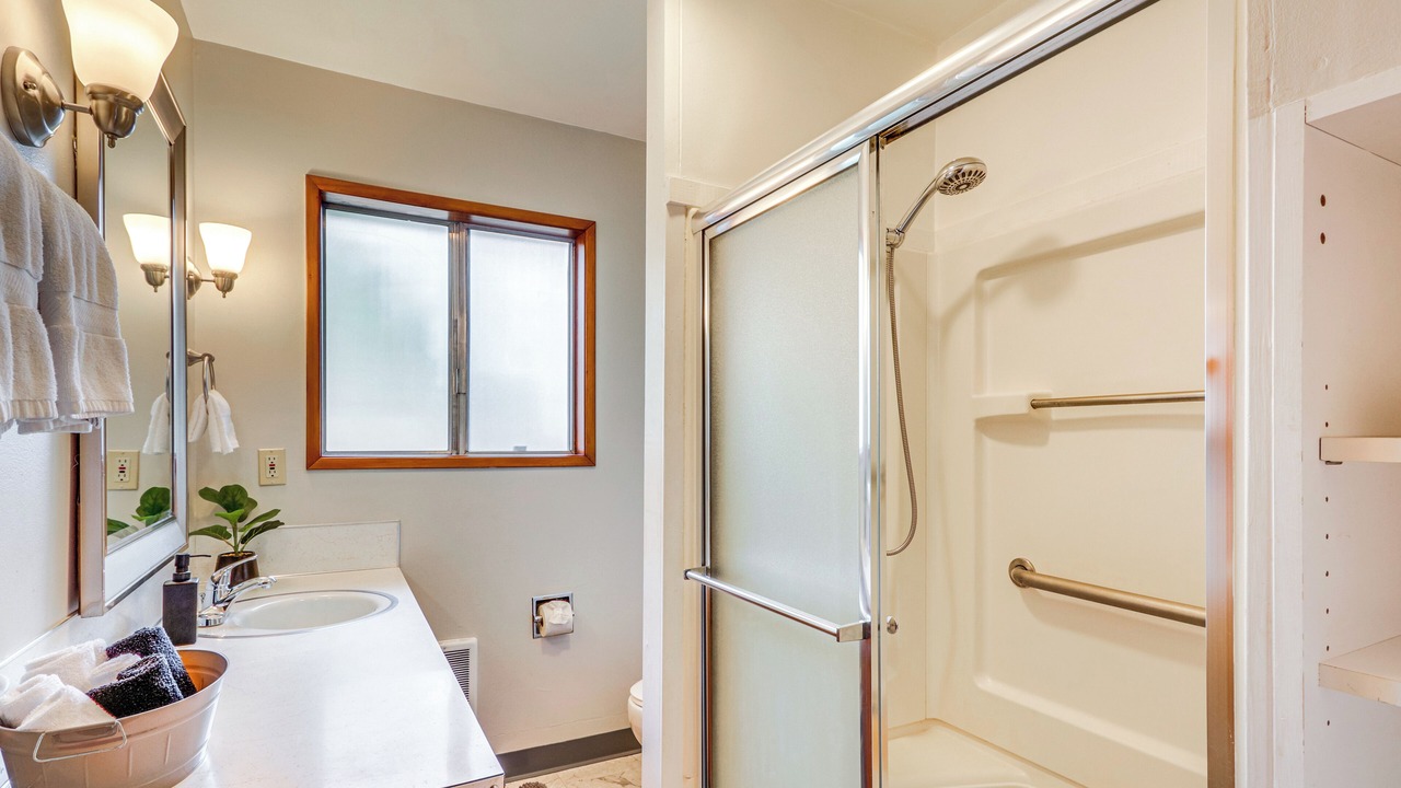 Photo of Bathroom in Forest Grove