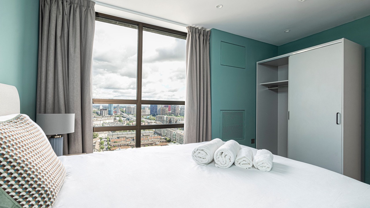 Photo of Bedroom in Poplar