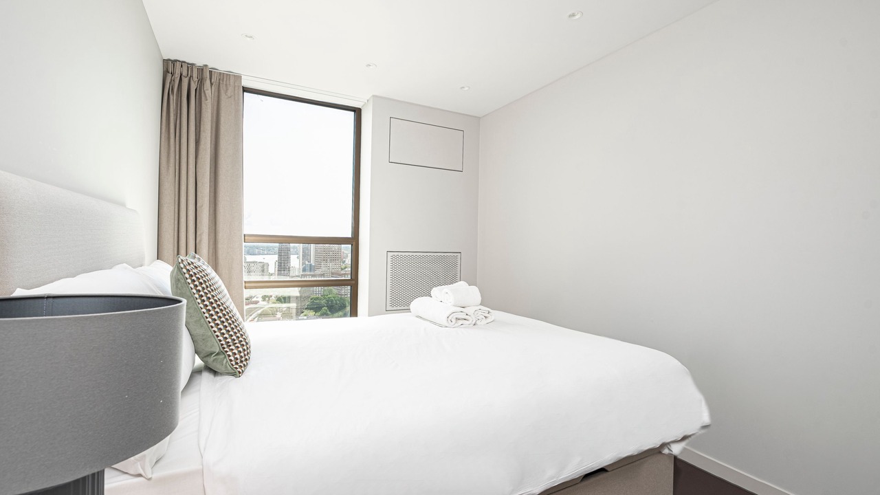 Photo of Bedroom in Poplar