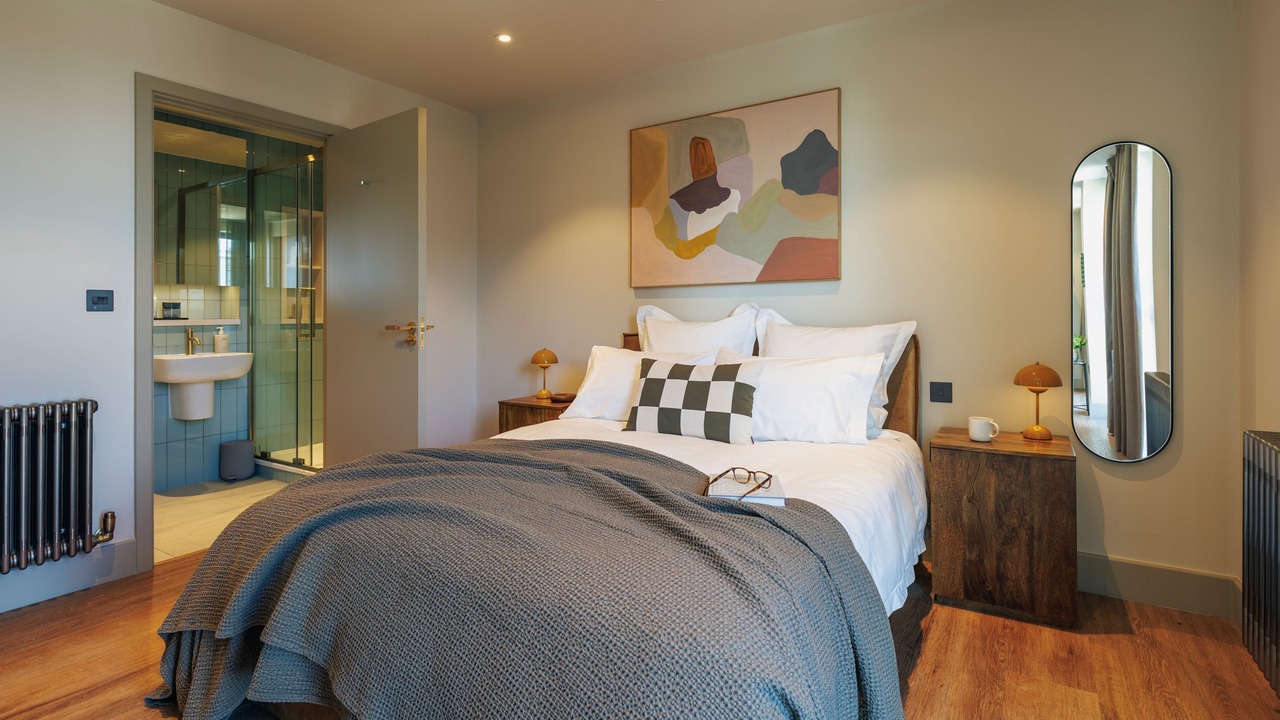 Photo of Bedroom in Tottenham Hale