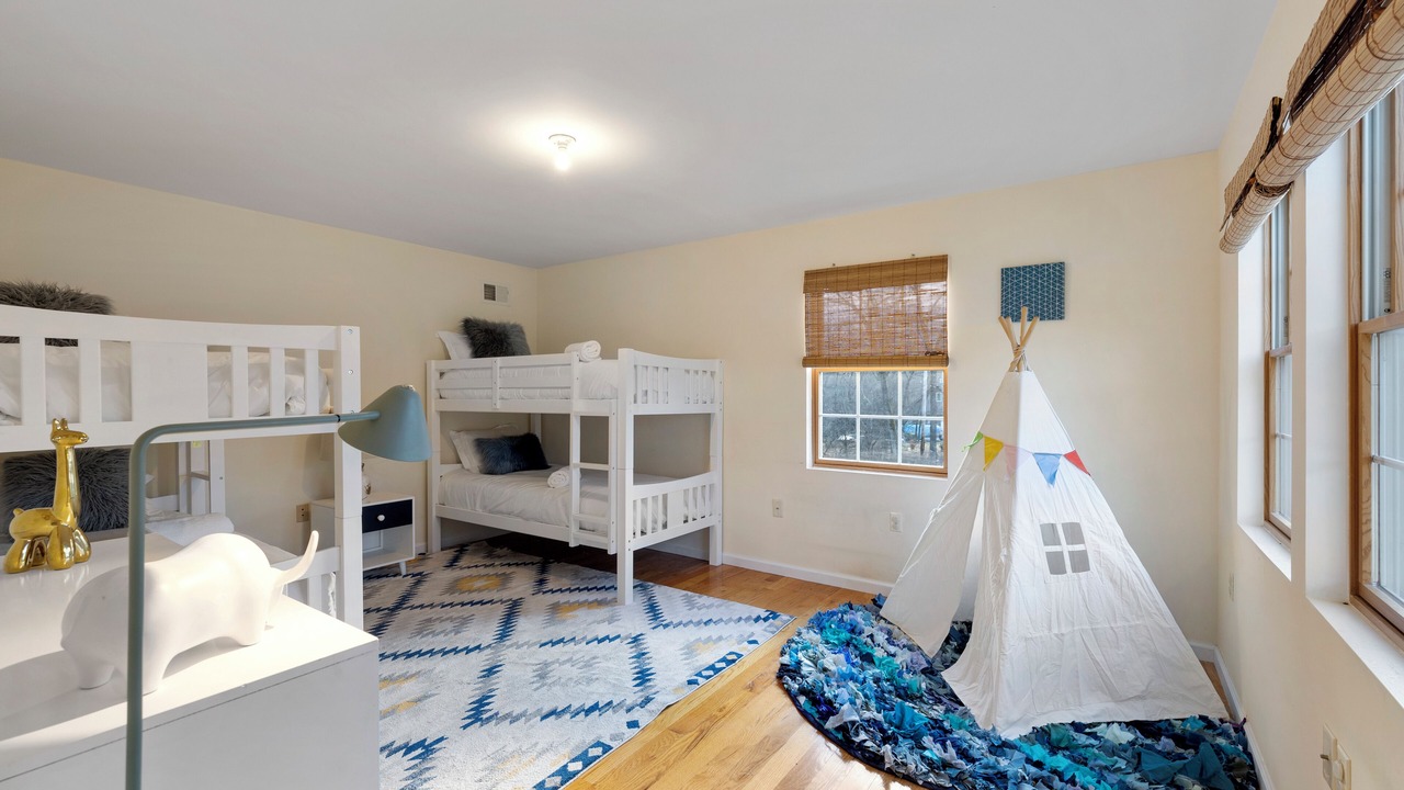 Photo of Bedroom in Blooming Grove