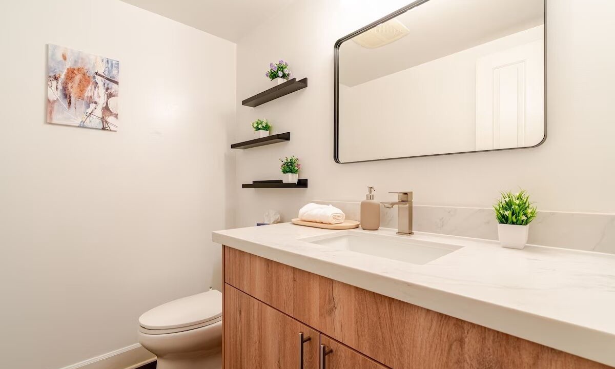 Photo of Bathroom in Lower Queen Anne