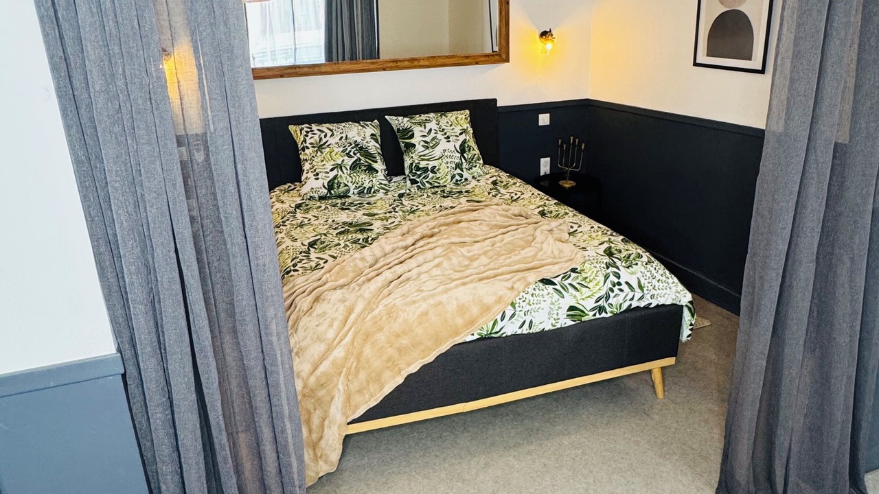 Photo of Bedroom in Limoges