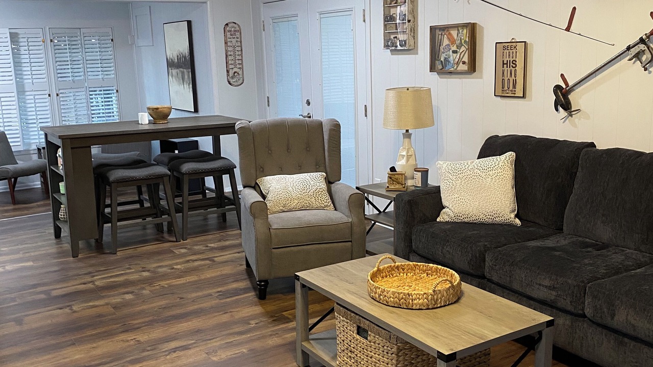 Photo of Livingroom in Jefferson