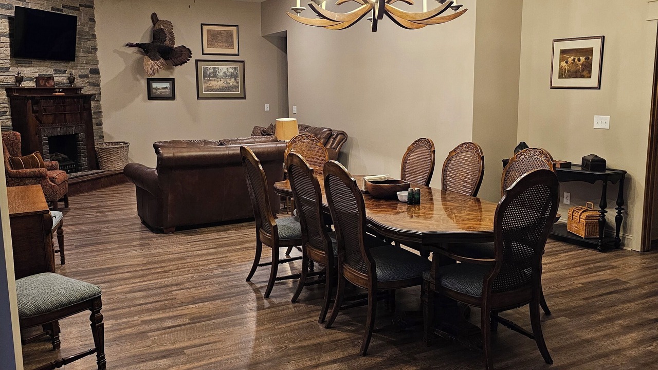 Photo of Others in Parrott