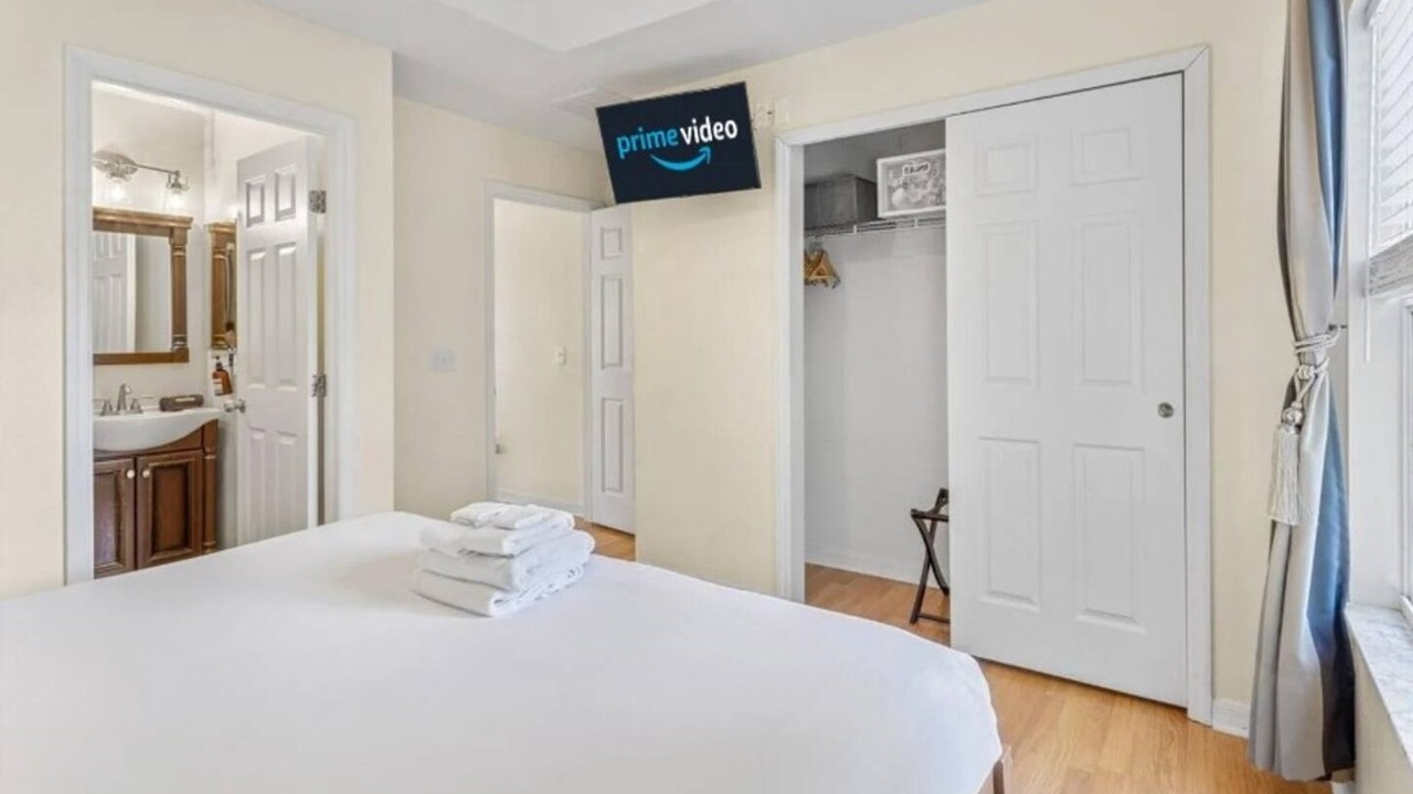 Photo of Bedroom in Crestwynd Bay