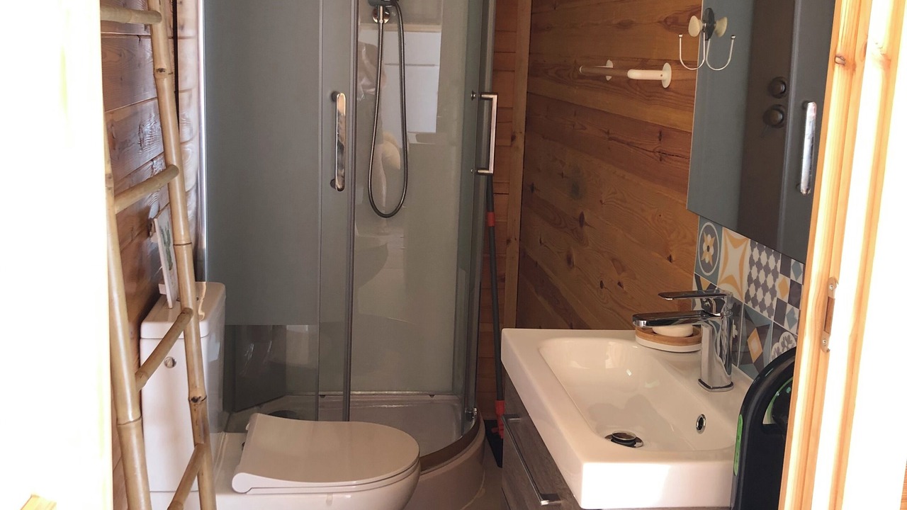 Photo of Bathroom in Saint-Jean-de-Fos