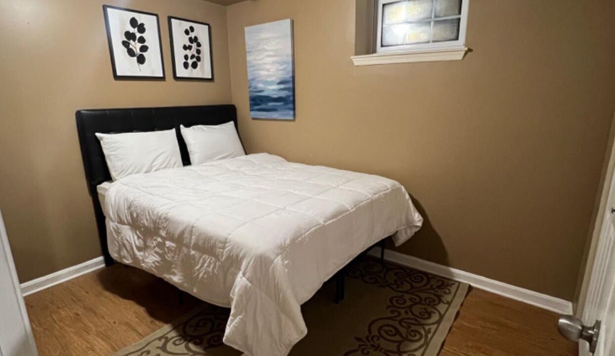 Photo of Bedroom in Woodlawn