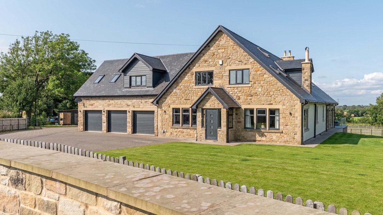 Photo of Others in Crawcrook