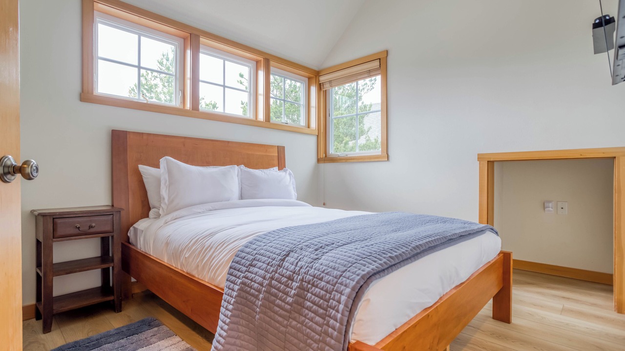 Photo of Others in Shorepine Village