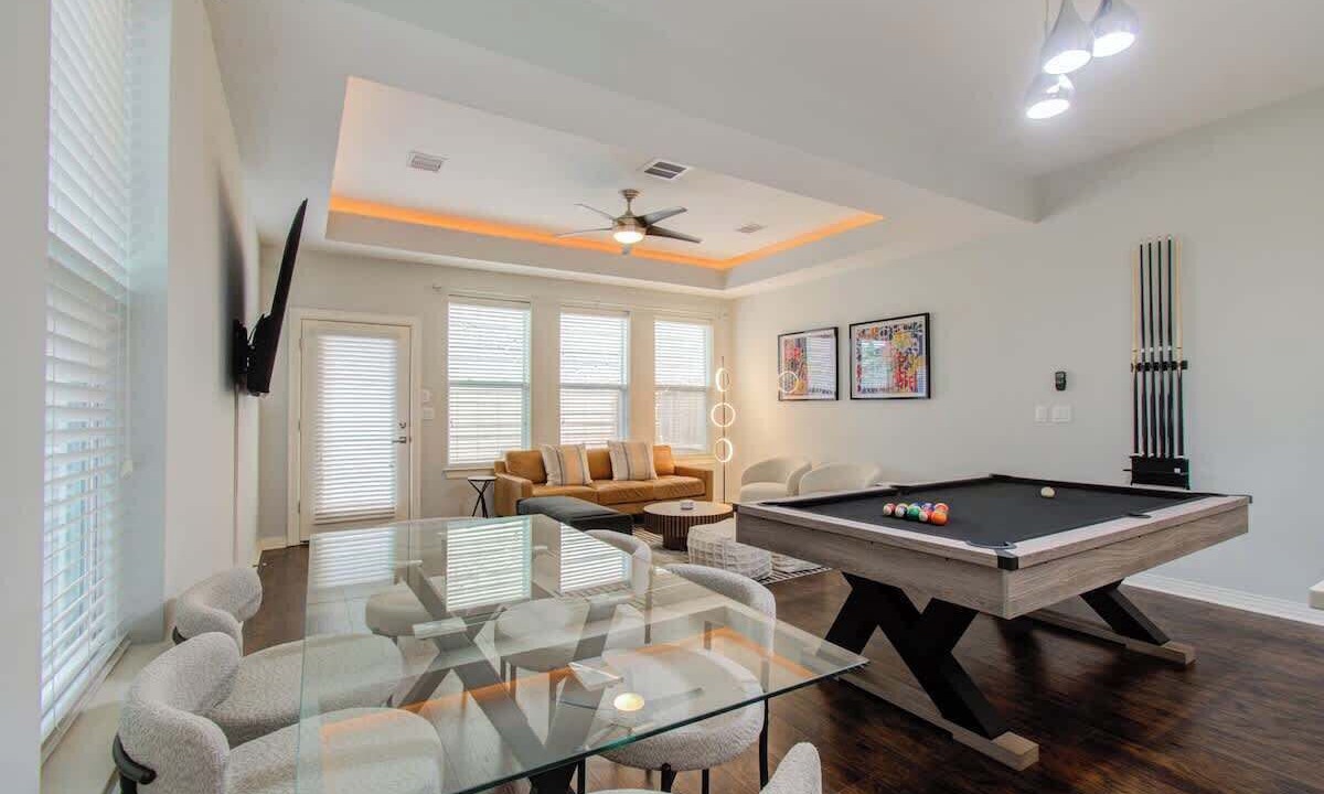 Photo of Bedroom in Washington Ave./ Memorial Park
