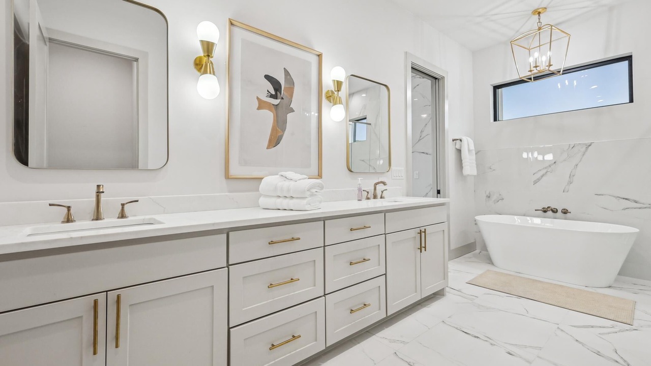 Photo of Bathroom in Graford