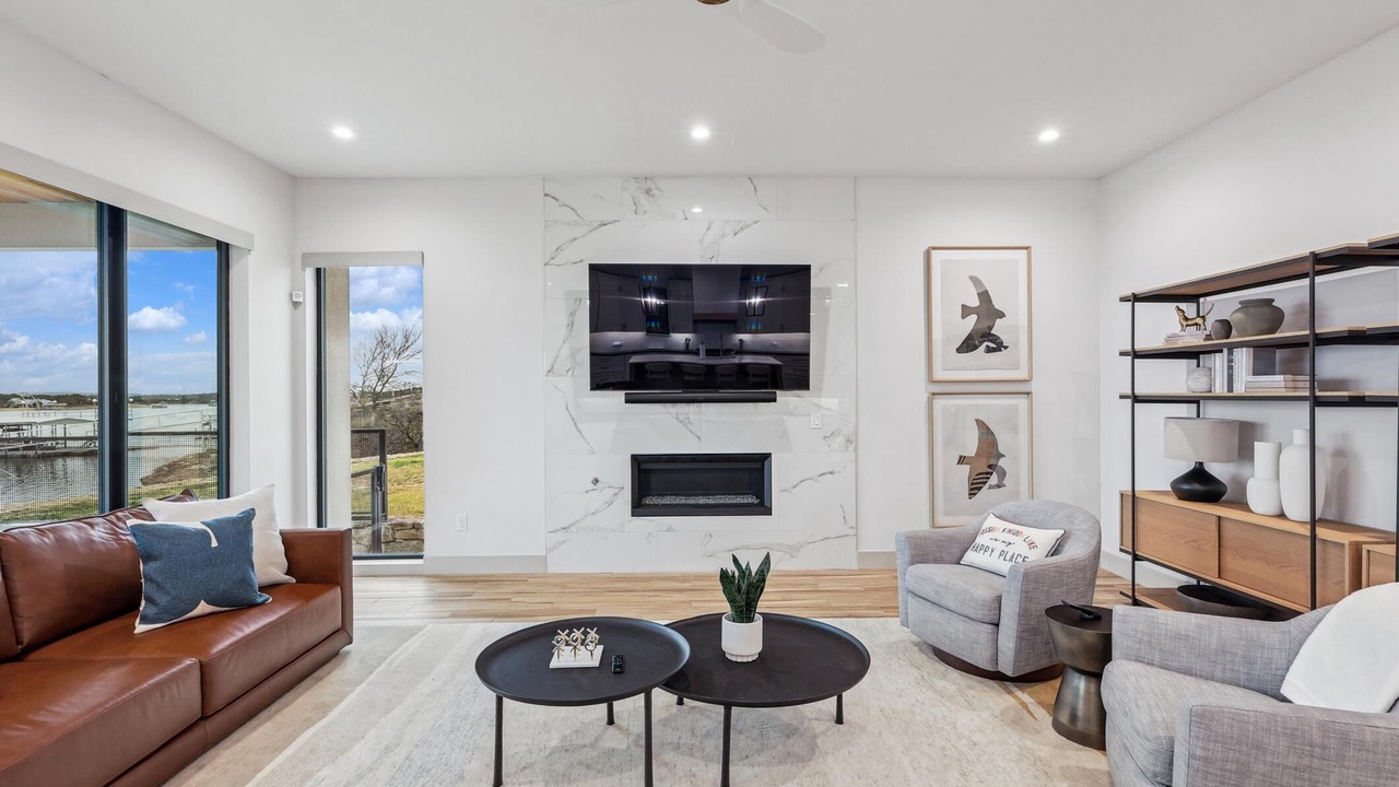 Photo of Livingroom in Graford