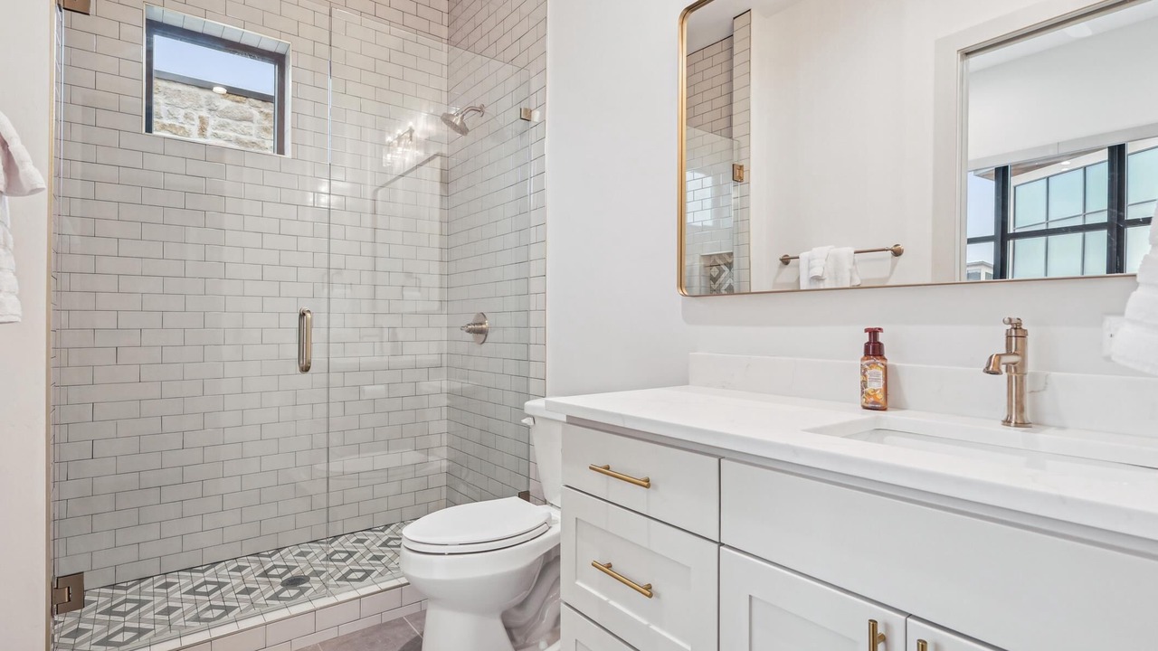Photo of Bathroom in Graford