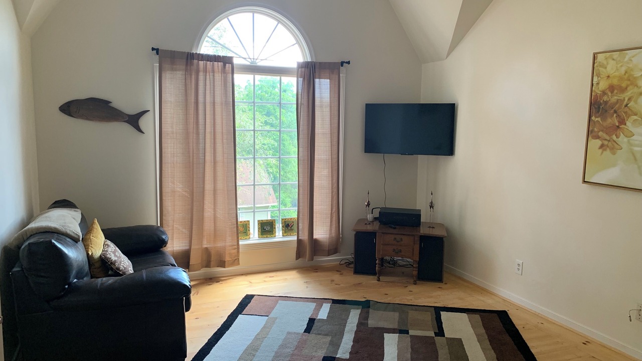Photo of Livingroom in Waynesboro