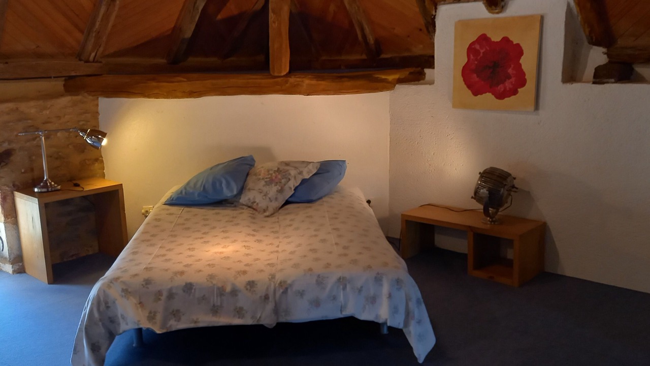 Photo of Bedroom in Sauveterre-la-Lemance