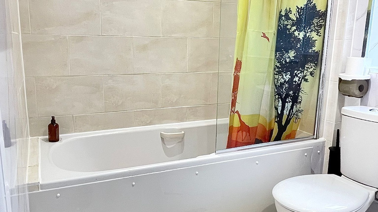 Photo of Bathroom in Alibon