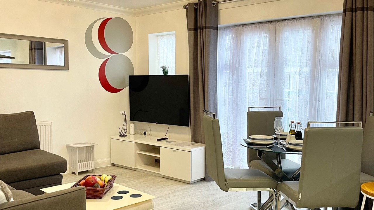 Photo of Livingroom in Alibon