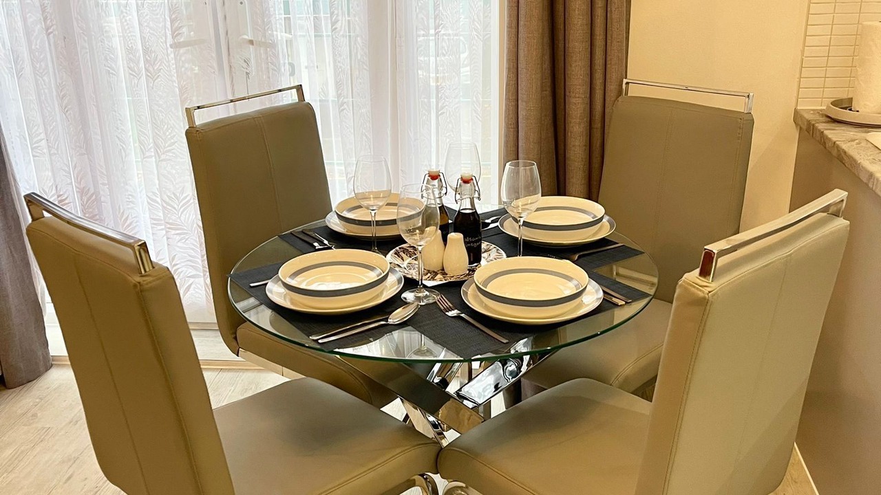 Photo of Others in Alibon