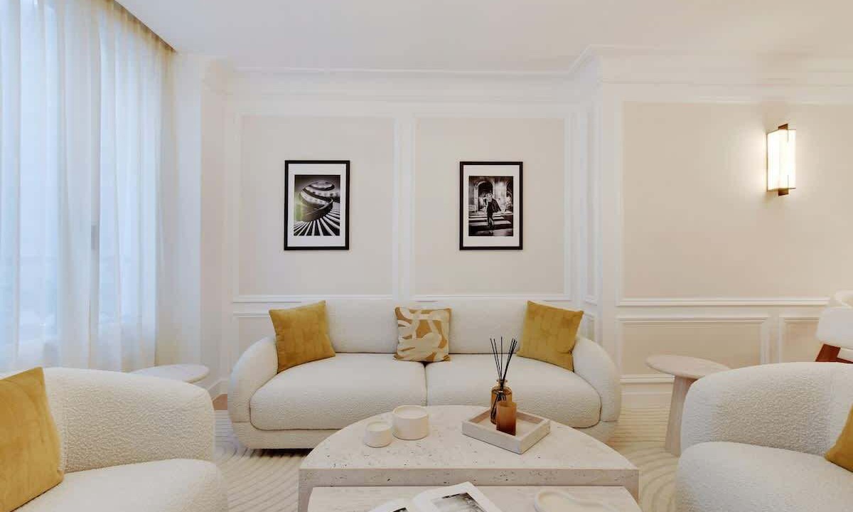 Photo of Livingroom in Quartier du Faubourg-Montmartre