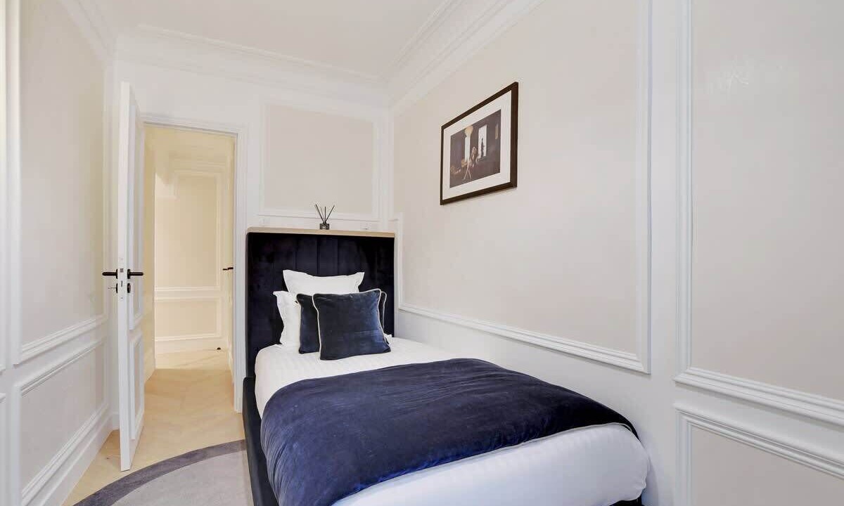 Photo of Bedroom in Quartier du Faubourg-Montmartre