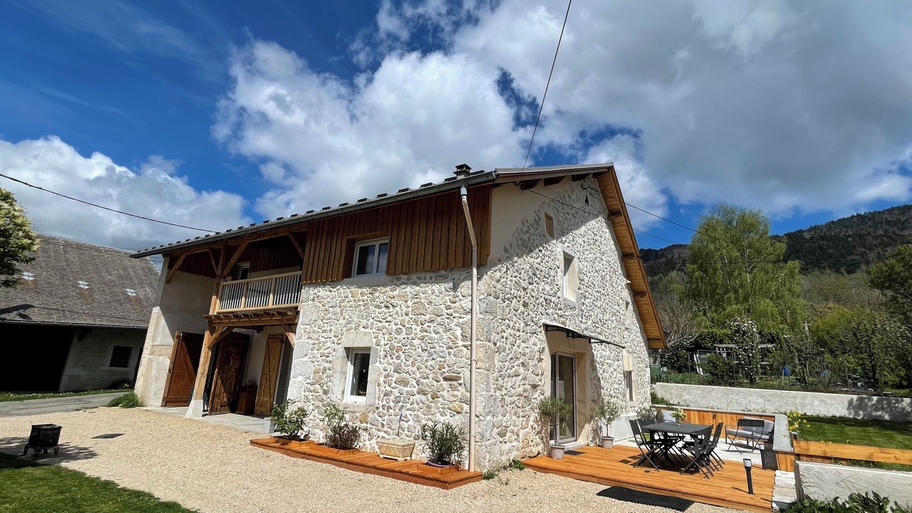 Photo of Outdoor in Brenaz