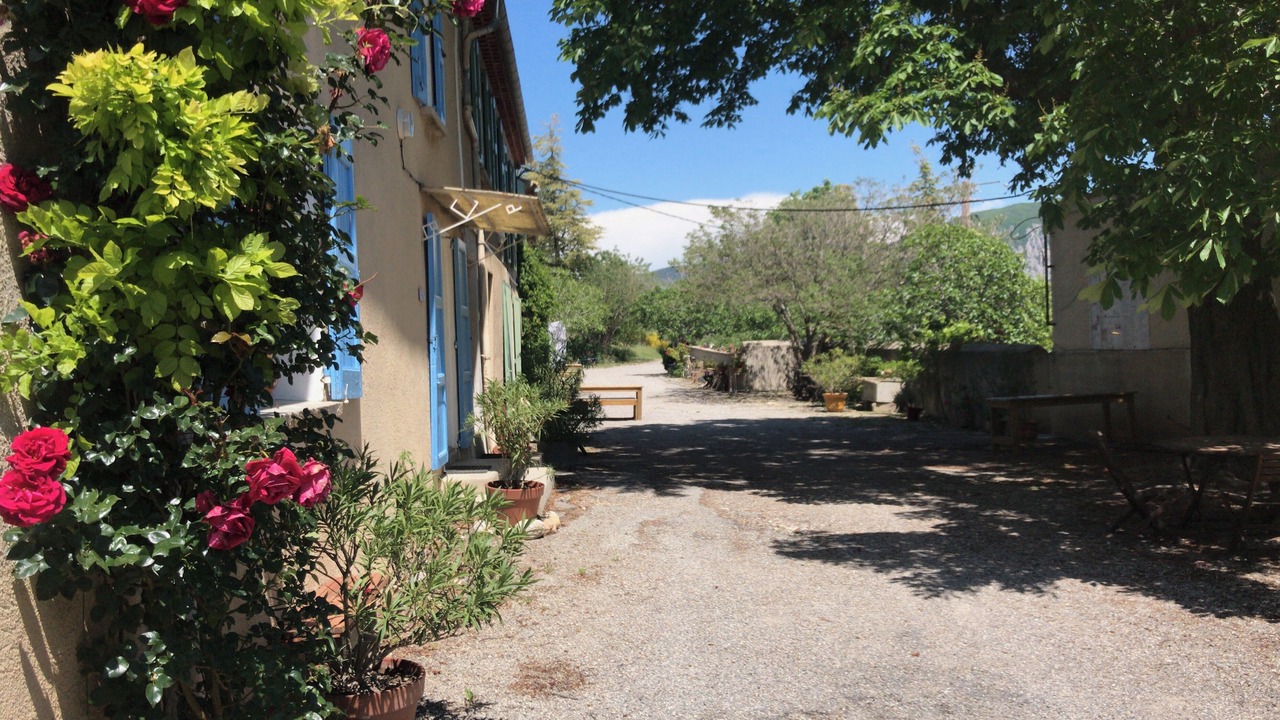 Photo of Patio Balcony in Saint-Jurs