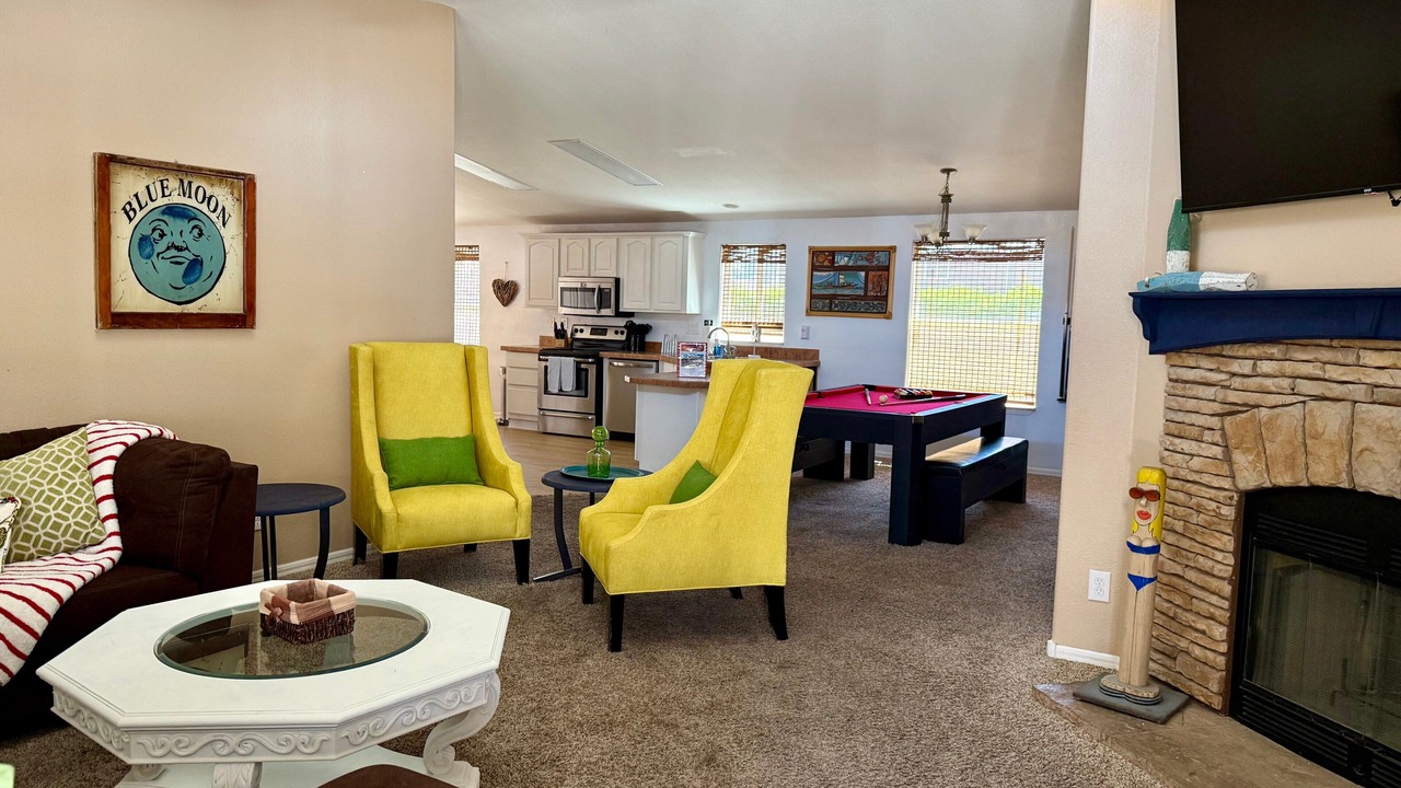 Photo of Livingroom in Parker Strip