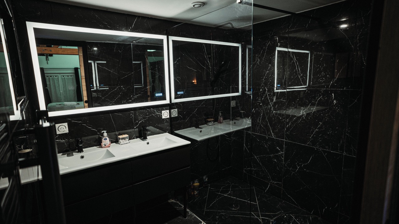 Photo of Bathroom in Villemandeur