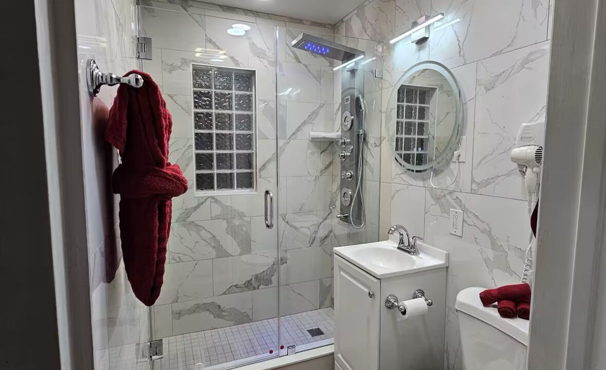 Photo of Bathroom in Downtown Las Vegas