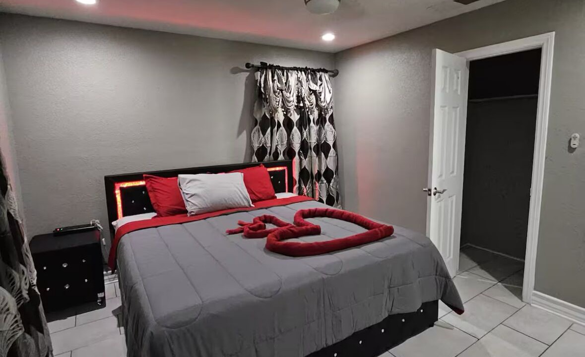 Photo of Bedroom in Downtown Las Vegas