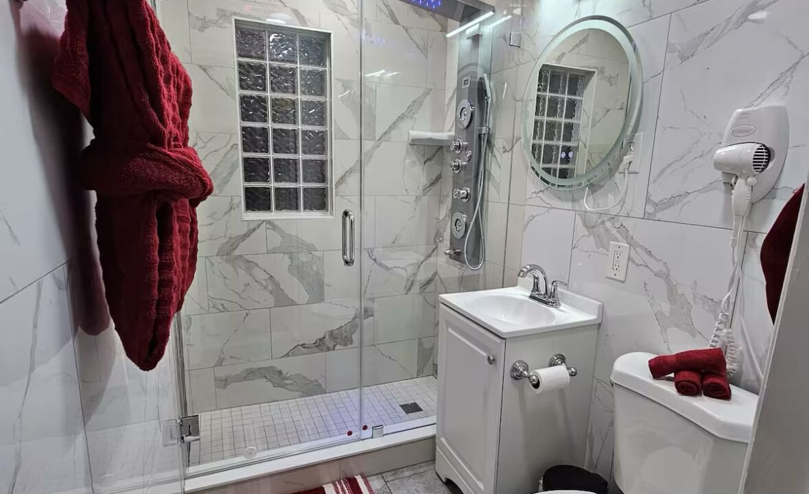 Photo of Bathroom in Downtown Las Vegas