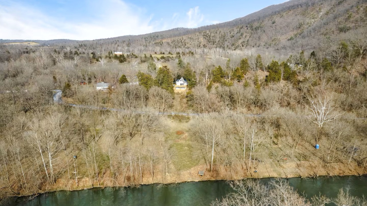 Photo of Outdoor in Fishers Hill