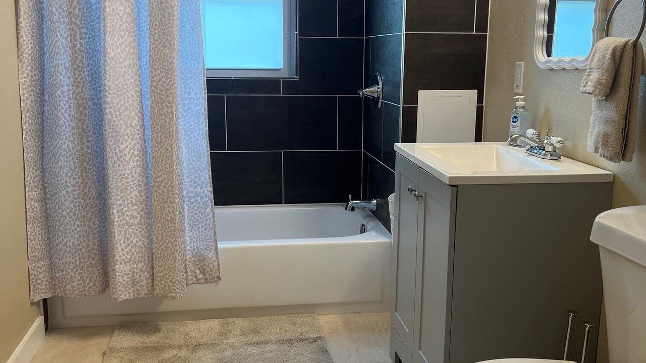 Photo of Bathroom in Minden