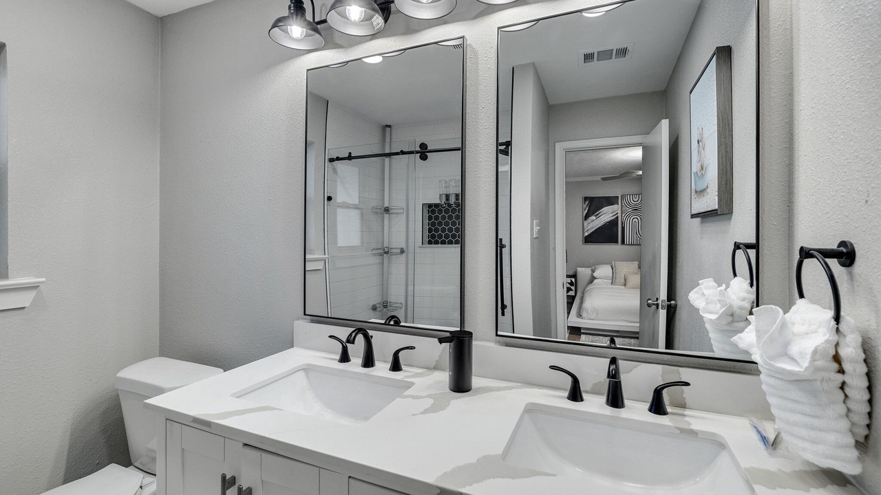 Photo of Bathroom in North Dallas
